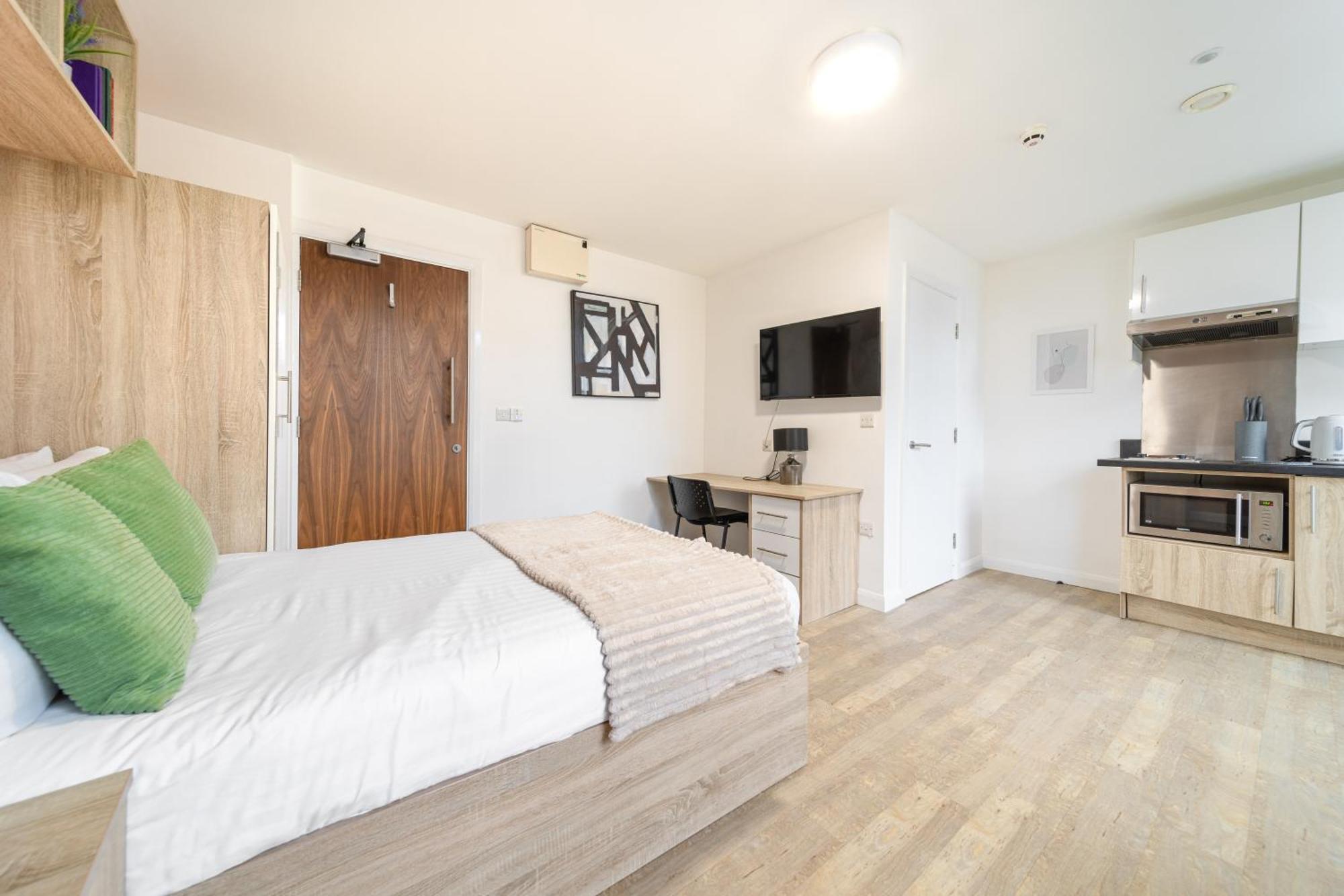 Alexandra House-Apartments *