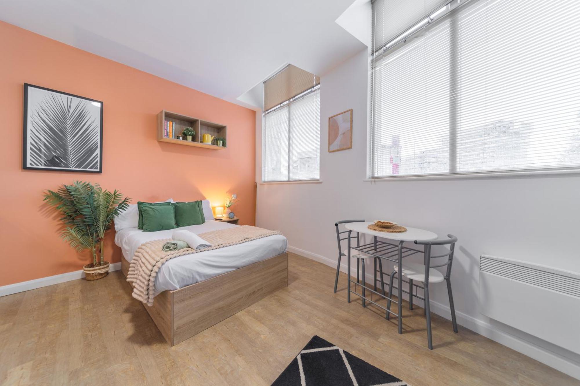 Alexandra House-Apartments *